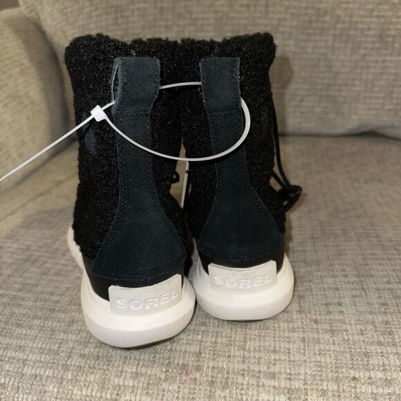 Sorel Girls Explorer II Joan Teddy Boots size 5 NWT! - Picture 4 of 5